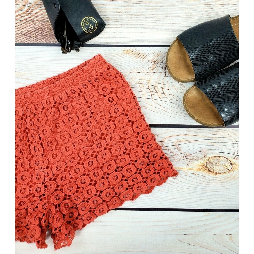 Chelsea & Violet coral red lace shorts lined S - Picture 1 of 7